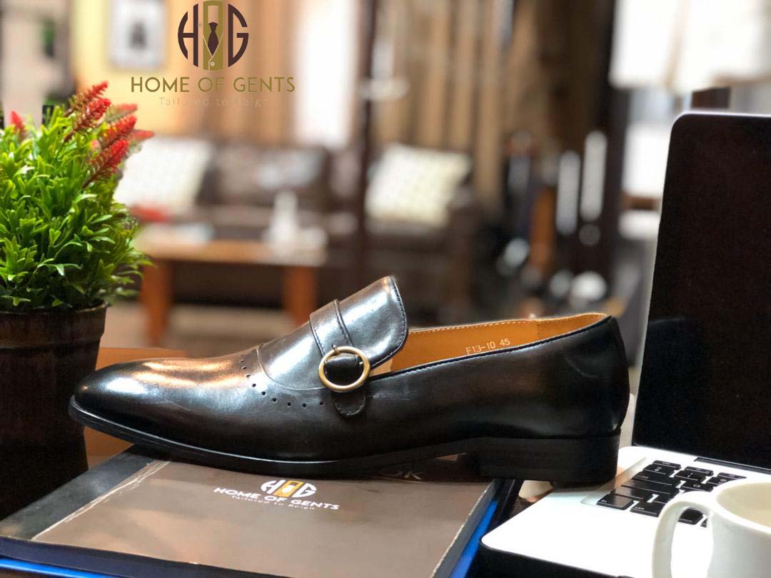 Quality Men's Shoes for Sale in Kampala Uganda, Wedding Shoes in Uganda, Office and Casual Shoes in Shop/Store in Kampala Uganda, Home of Gents Uganda, Ugabox