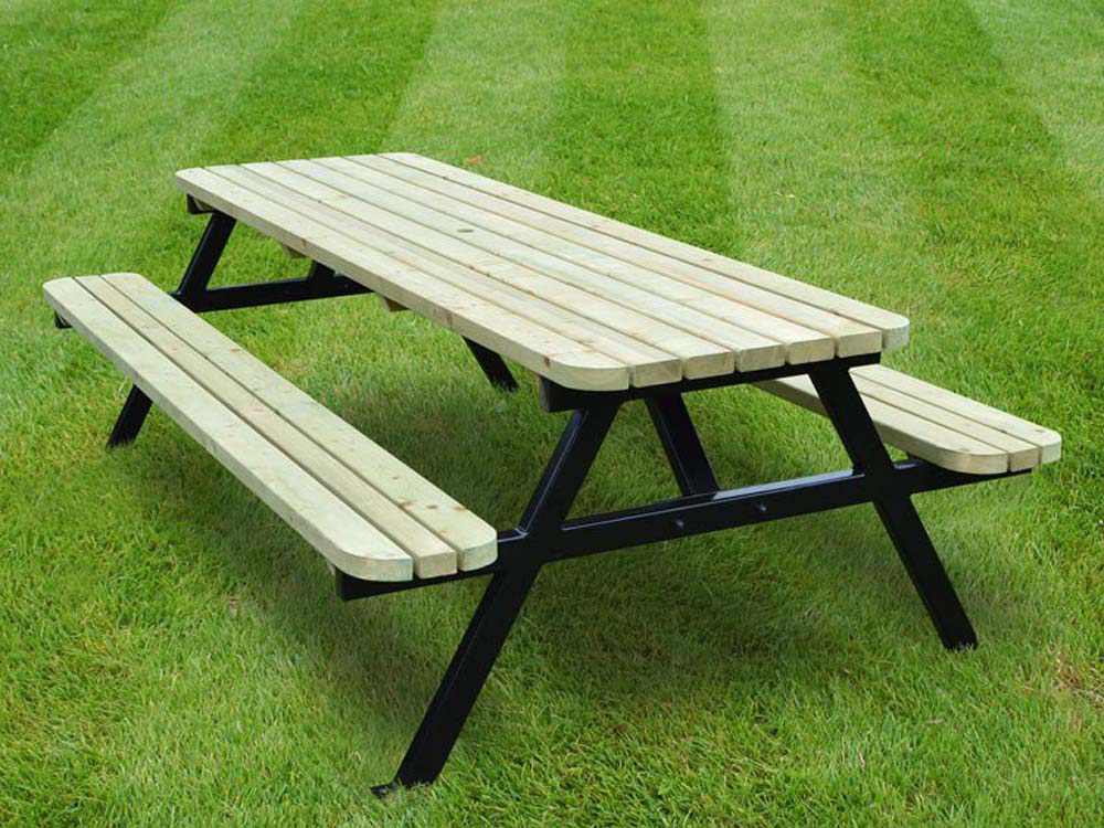 Picnic Tables in Uganda, Outdoor Wood Furniture, Metal Works, Metal Welders, Steel Fabrication, Metal Fabrication in Kampala Uganda, Ugabox