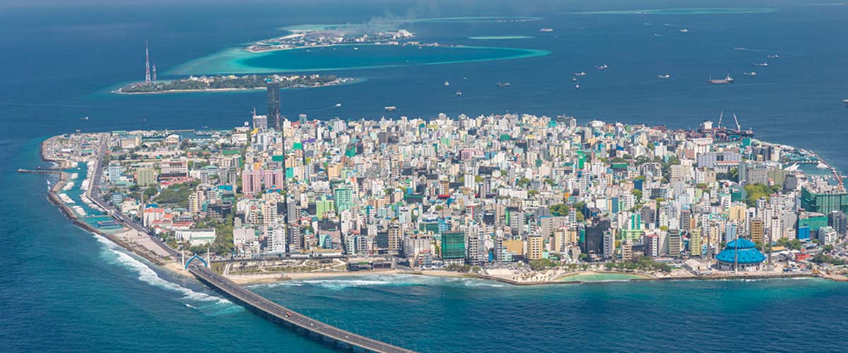 Maldives. Maldives Tourist Attractions. Maldives Holiday Destinations, Tours And Travel. Maldives Business And Investment. Information, Tourism, Trade, Brands And Companies. Ugabox.com