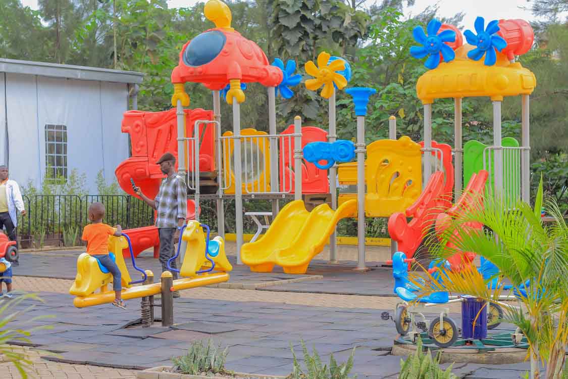 Lloli Fun Park Kampala Uganda, Kids Venue, Kids Fun Park, Outdoor Kids Playground, Swimming Pool, Swings And Slides, Food Court/Restaurant-Akamwesi Shopping Mall, Kyebando, Kampala Uganda. Ugabox