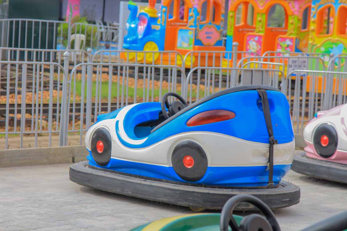 Lloli Fun Park Kampala Uganda, Kids Venue, Kids Fun Park, Outdoor Kids Playground, Swimming Pool, Swings And Slides, Food Court/Restaurant-Akamwesi Shopping Mall, Kyebando, Kampala Uganda. Ugabox