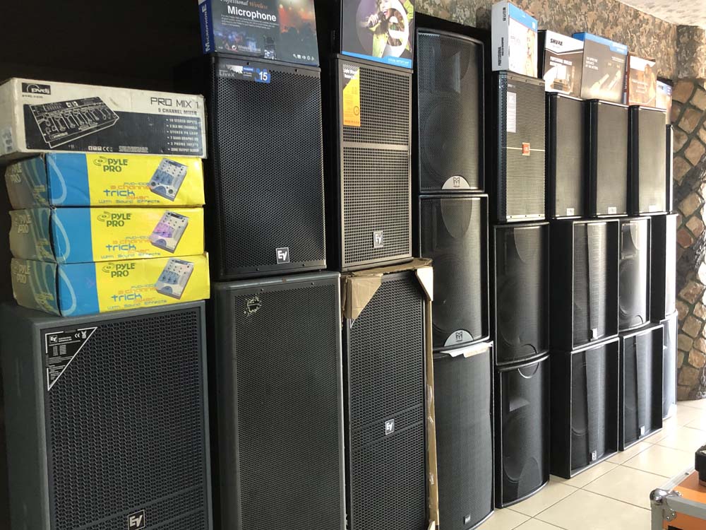 Audio, Sound And Music Equipment for Sale in Kampala Uganda. Professional Audio Equipment | Professional DJ Equipment in Uganda. DJS Box Sound Equipment for: Recording Studios, Schools, Churches, Conference Rooms And Public Events. Other Services: Equipment for Hire, Tents for Hire, Event Decor Furniture For Hire in Uganda, Ugabox