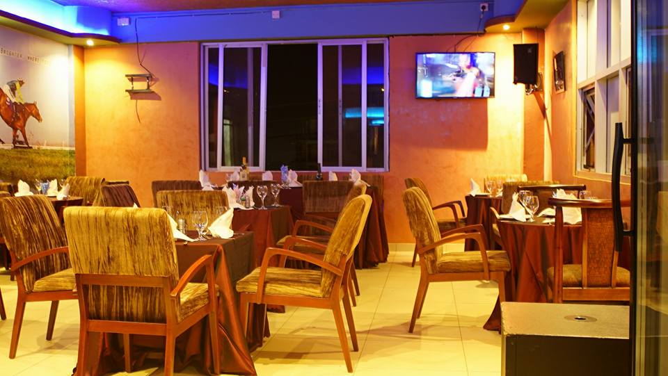 Racers Bar, Restaurant & Lounge Bukoto Kampala Uganda, Good food in Kampala, Food & Drink, Top Bar, Top Restaurant, Lounge, Top Bar and Lounge, Cool night out, Beer, Wine, Spirits, Cocktail bar, Sports Bar, Amazing Beer prices, Cheap Beer, Great Place to Drink after work, Gins and local beers, Grilled food and wood-fired pizzas, Chatting and Drinking, Chilling with friends and mates, Date night, Eating and Drinking, Private parties, Drinking and Dancing, Cocktail Bar, Lounge Bar, Party Bar, Kampala Pub, Cool DJs, Lively Music, Great Beer Drink Out, Tasteful Delicious food in Kampala, Amazing Drinking Venue in Kampala Uganda, Ugabox