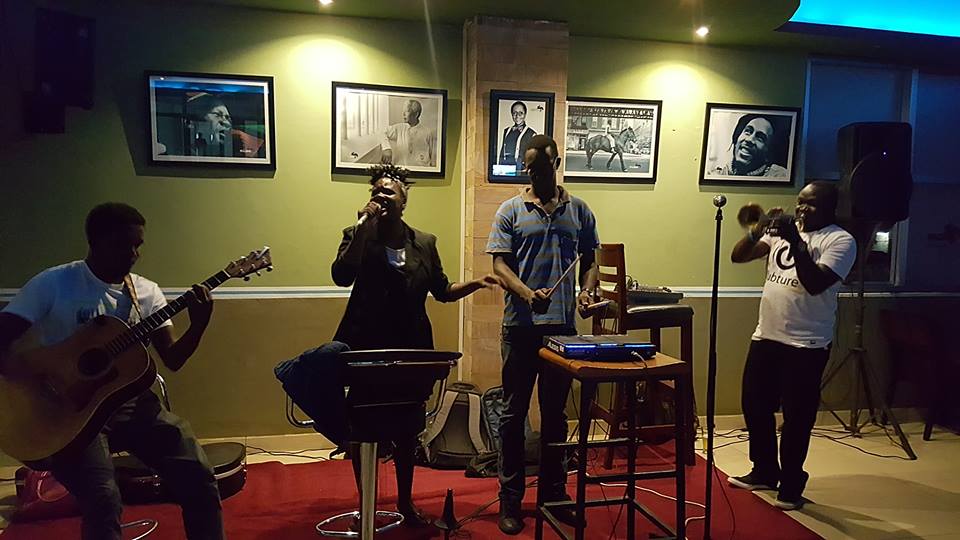 Racers Bar, Restaurant & Lounge Bukoto Kampala Uganda, Good food in Kampala, Food & Drink, Top Bar, Top Restaurant, Lounge, Top Bar and Lounge, Cool night out, Beer, Wine, Spirits, Cocktail bar, Sports Bar, Amazing Beer prices, Cheap Beer, Great Place to Drink after work, Gins and local beers, Grilled food and wood-fired pizzas, Chatting and Drinking, Chilling with friends and mates, Date night, Eating and Drinking, Private parties, Drinking and Dancing, Cocktail Bar, Lounge Bar, Party Bar, Kampala Pub, Cool DJs, Lively Music, Great Beer Drink Out, Tasteful Delicious food in Kampala, Amazing Drinking Venue in Kampala Uganda, Ugabox