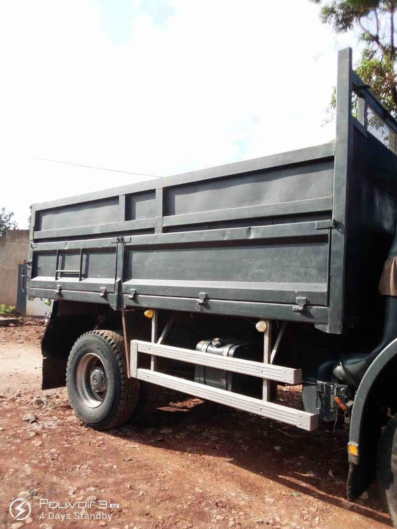 Sand Truck for Supply Uganda, Kalungi Investments for Construction & Building Materials Supply in Kampala Uganda, Ugabox