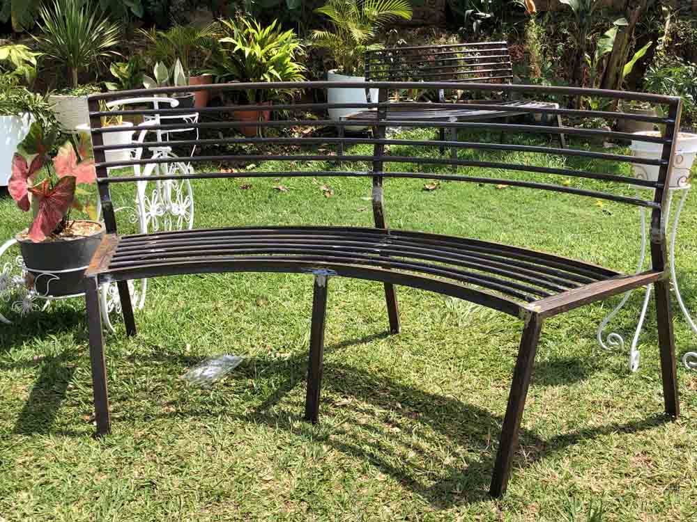 uperior Crafts Uganda. Beautify Your Home. Superior Crafts Services: Home Decor, Water Fountains, Gardening, Flowers And Herbs, Metal Works, Garden Concrete Products, Concrete Pots And Vases, Fibreglass Pots And Vases. Ugabox