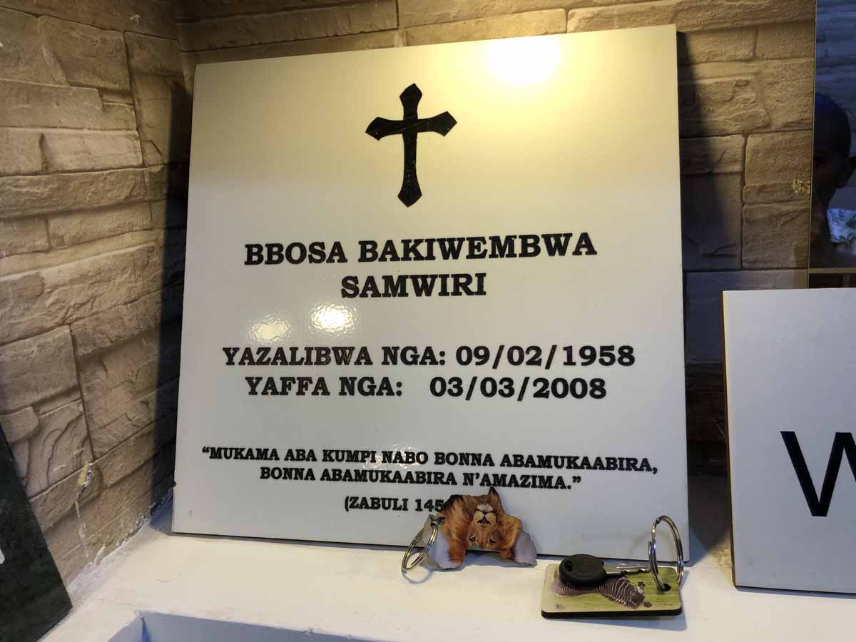 Granite And Marble Slab Memorial Tombstones Engraving in Kampala Uganda. Stone Products, Stone Design And Engraving, Modern Tombstones Engraving in Uganda, Lee Engravers Ltd Uganda, Ugabox