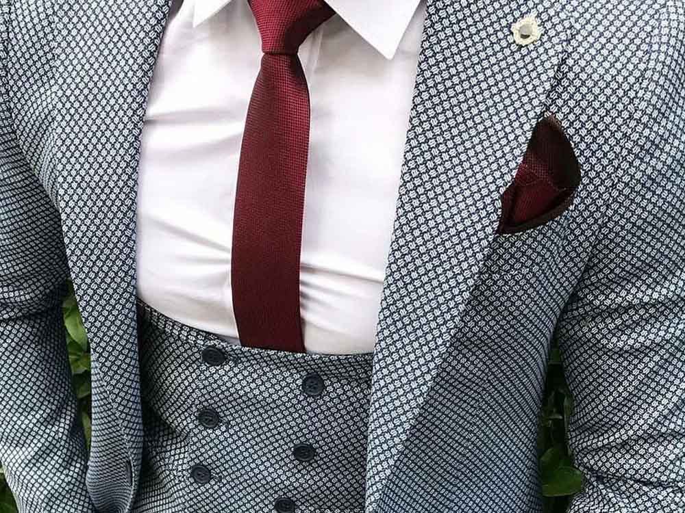 Dickson Tailor Uganda for: Tailored Men's Suits, Wedding Suits, Prom Suits, Bespoke Suits And Clothing, Custom Tailor Made Fitting Suits in Kampala Uganda, Ugabox