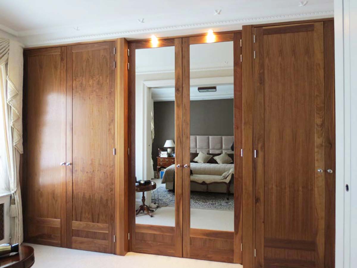 Wardrobes in Kampala Uganda. House Wood Furniture: Home Storage Furniture Design And Making in Uganda. Luxury Wardrobe Furniture, House, Hotel And Apartments Office Manufacturing And Supply in Uganda. Office Furniture, Home Furniture, Hotel Furniture, Wood Furniture Manufacturer in Uganda, Erimu Company Ltd, Namagoma Furniture Factory on Masaka Road Wakiso Uganda, Ugabox