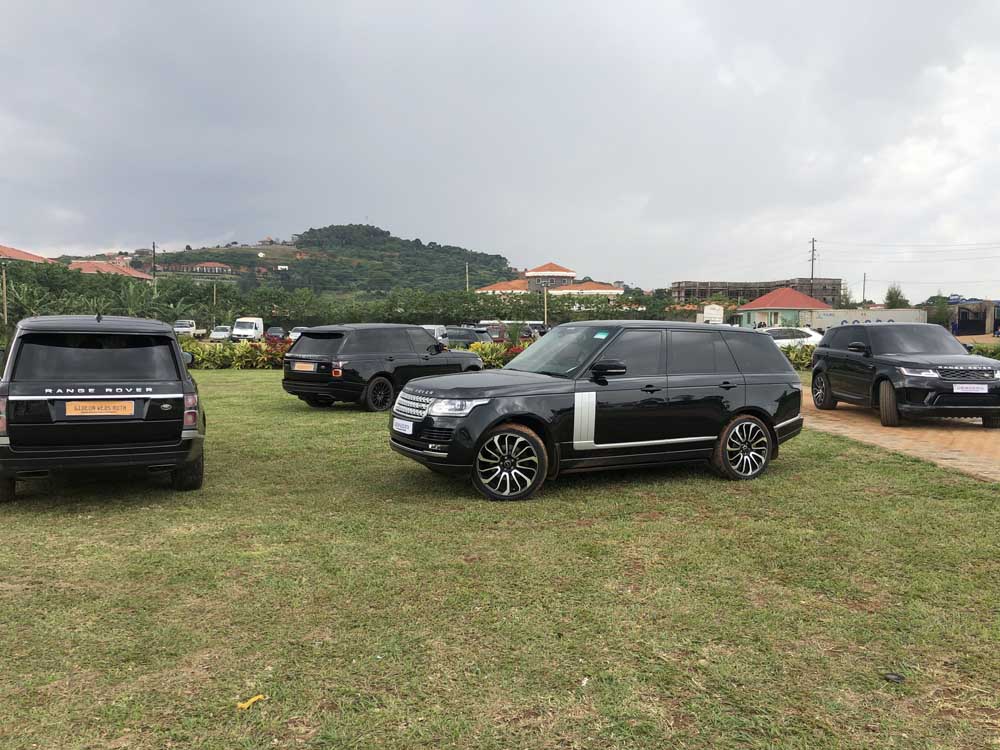 Kigo Gardens Uganda. Services: Wedding Gardens, Wedding Reception Venue, Bridal Gardens, Party Venue, Music Festival Venue, Events Venue in Uganda. Wedding Reception Decoration By Palette Events Uganda. Kigo Gardens Location: Inbetween Kigo Prisons and Mirembe Villas Kigo near Serena Hotel Kigo, Enroute Kajjansi-Munyonyo Speke Resort Kampala Entebbe Express Highway, Central Uganda, Wakiso District, Uganda. Ugabox