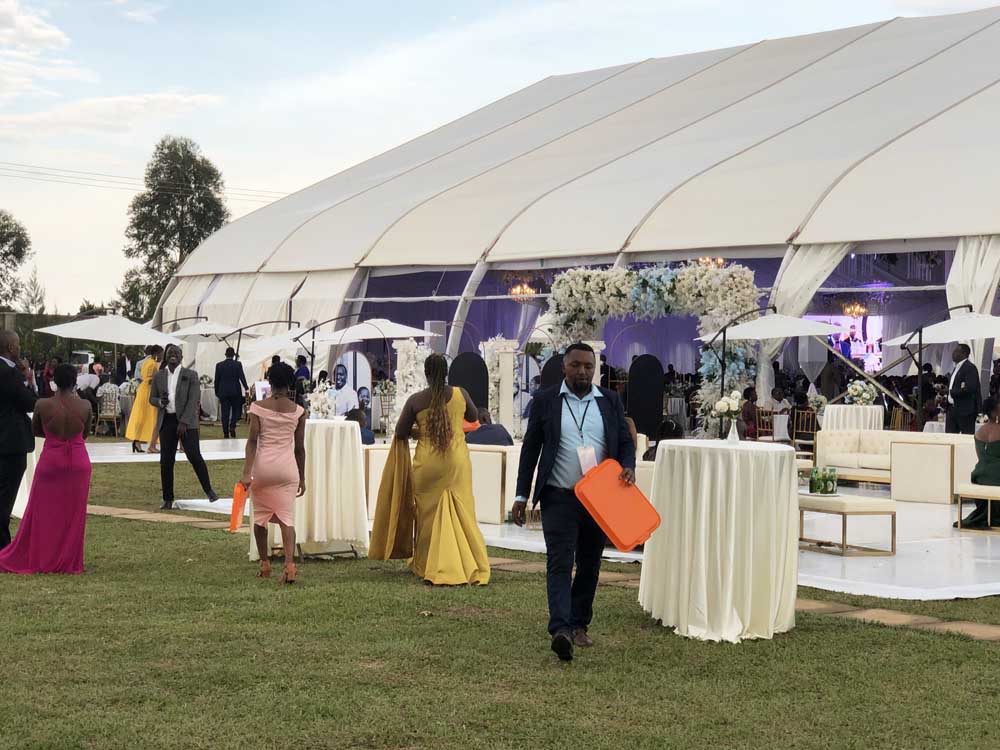 Wedding Gardens in Kampala Uganda. Wedding Venue, Party Venue, Graduation Venue, Music Festival Venue, Picnic Venue and Get Together Party Venue in Uganda. Kigo Gardens are beautiful gardens for all party events: Weddings, Introductions, Give Away Ceremonies, Kids Birthday Parties in Kampala Uganda, Ugabox