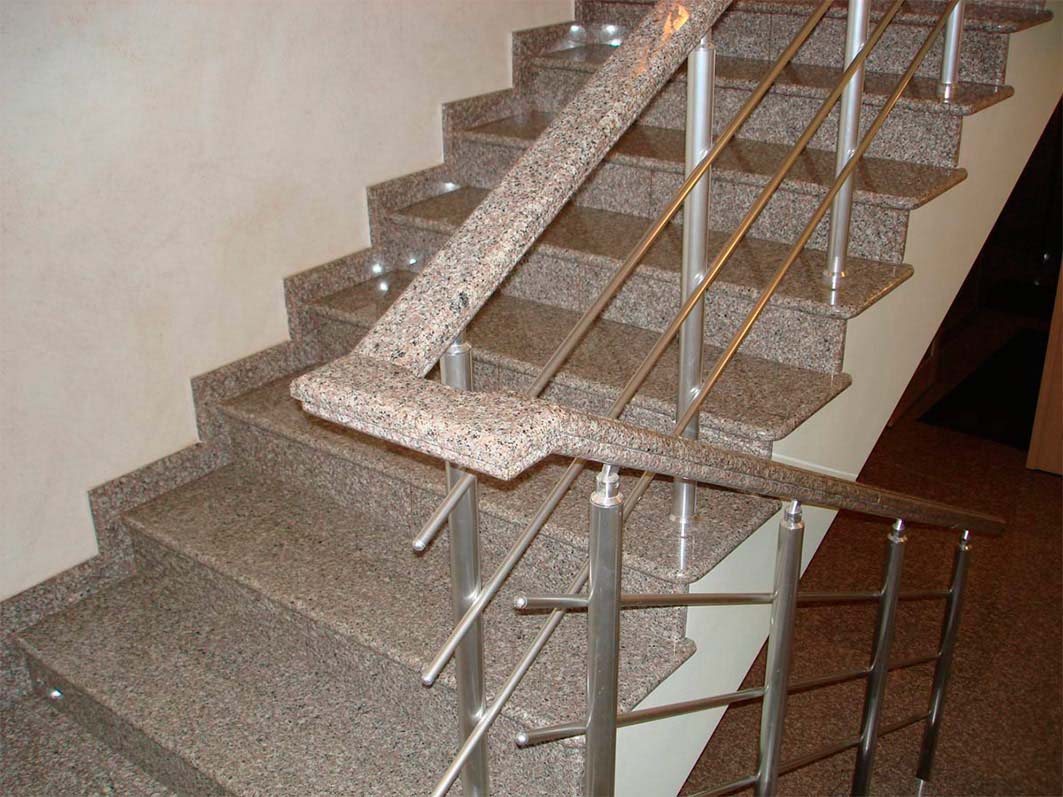 Granite/Marble Staircases Installation Services in Kampala Uganda. Stone Floor Installation Company in Uganda. Building Contractor Services: Varni Granite, Marble And Terrazzo, Ugabox