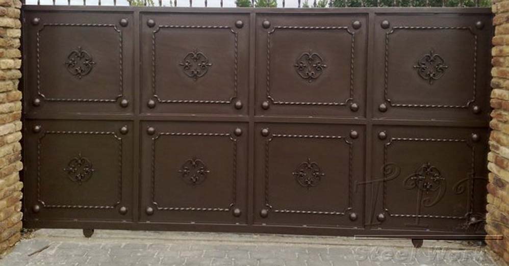 Metallic Gates in Uganda. Metallic Gates in Kampala. Makers of Quality Durable Metal Gates and Metal Products in Uganda, East Africa. Metal Works Products, Metal Welding, Metal Fabrication Companies Based in Kampala Uganda, Ugabox