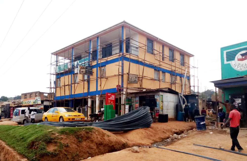 Paint Company Uganda. Lepton Paints, Paint Manufacturer & Texture Paint Application, House Painters, Lepton Paint for Sale Kampala Uganda