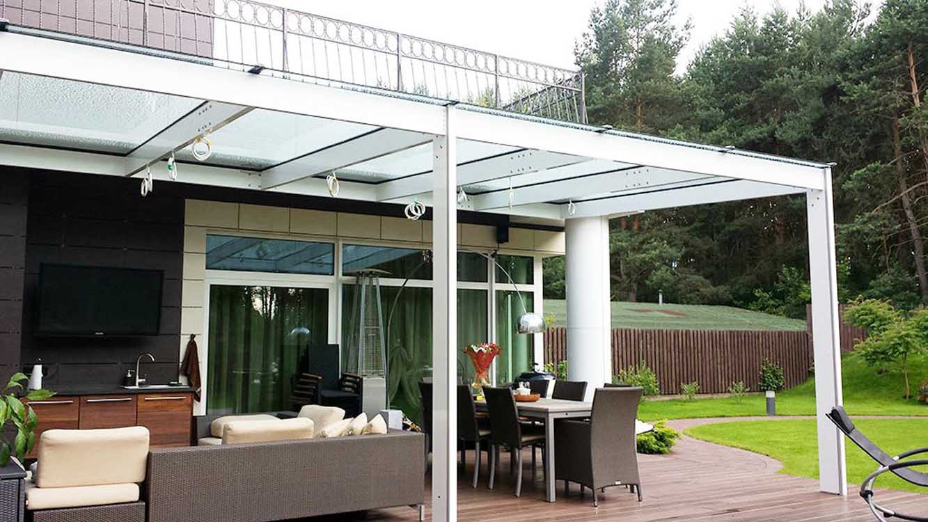 Pergola Polycarbonate Glass in Kampala Uganda. Pergola Roof Design and Installation. Other Services: Wood/Steel/Aluminium Pergola Design and Installation, Aluminium Roofs, Glass Roofs, Aluminium Doors and Windows, Home Interior and Exterior Design, Aluminium Products, Aluminium Construction, Aluminium House, Aluminium Building, Aluminium/Metal/Steel Fabrication in Kampala Uganda, Ugabox
