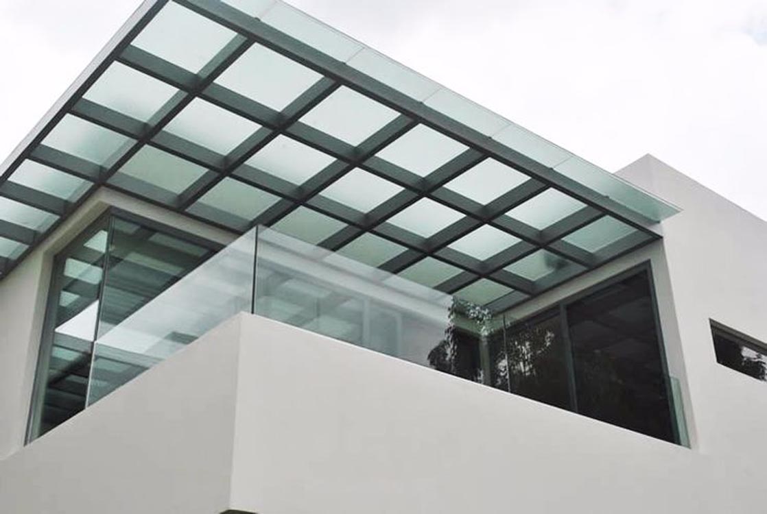 Polycarbonate Roof Design in Kampala Uganda. Pergola Glass Roof Design. Other Services: Wood/Steel/Aluminium Pergola Design and Installation, Aluminium Roofs, Glass Roofs, Aluminium Doors and Windows, Home Interior and Exterior Design, Aluminium Products, Aluminium Construction, Aluminium House, Aluminium Building, Aluminium/Metal/Steel Fabrication in Kampala Uganda, Ugabox