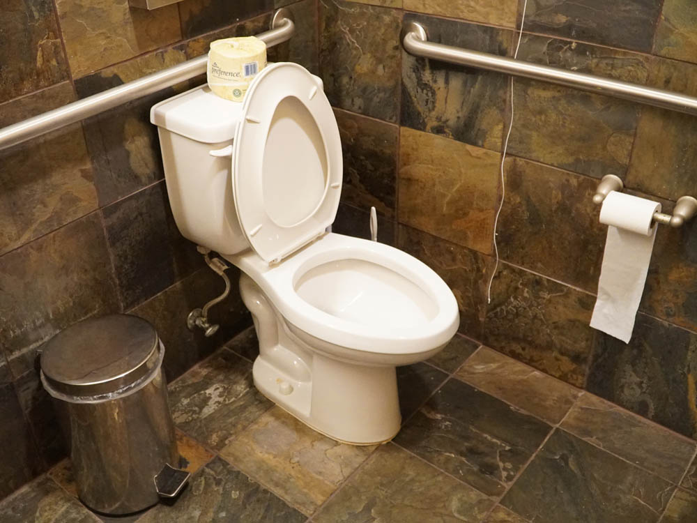 Modern Toilets in Uganda, Close Coupled Toilets, Sanitaryware, Bathroom Accessories in Uganda. Tik Ceramics Ltd Uganda for Supply of quality sanitaryware and tile products in Kampala Uganda. Ugabox