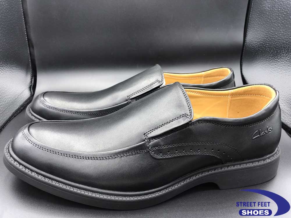 Shoes Uganda, Men's Shoes for Sale in Uganda. Street Feet Shoes Uganda, Shoe Shop for Quality Foot Wear for all Events & Occasions: Smart Shoes, Wedding Shoes, Office Shoes in Kampala Uganda, Ugabox