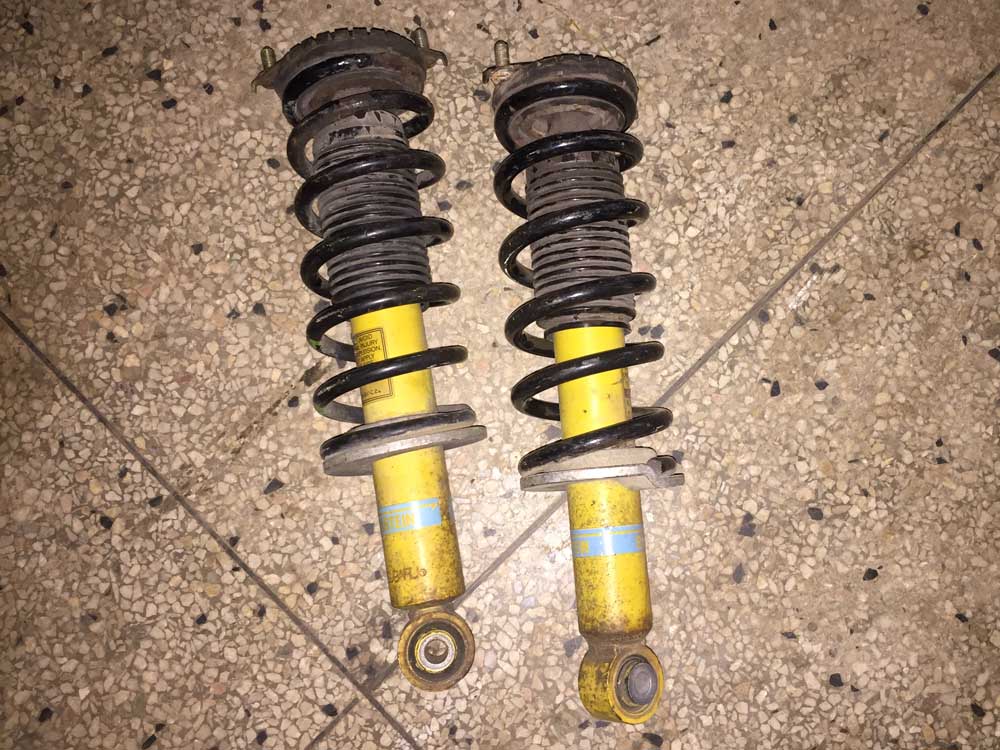 2 pairs of Shock absorbers (Behind Shocks, Subaru forester heavy duty) 500,000 Ugx, Motor Spare Parts Shop in Kampala Uganda, Ugabox
