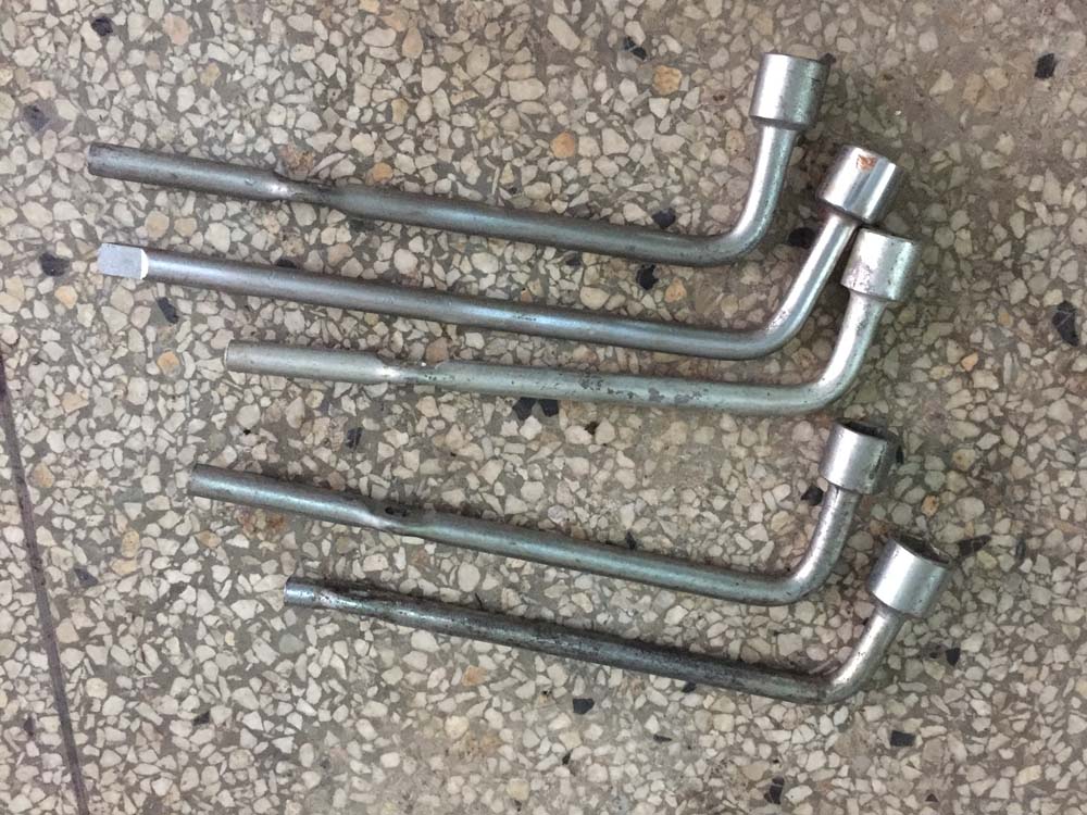 Wheel Spanners ( Wheel Brace Bars, used to loosen or tighten lug nuts on automobile wheels) 10,000 Ugx, JM Auto Parts Uganda, Motor Spare Parts Shop in Kampala Uganda, Ugabox