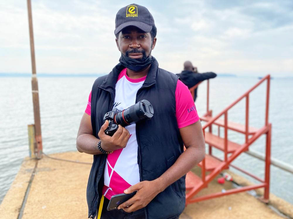 The Production Team For Video And Photography Services in Kampala Uganda. Camera Production Services: Event Production, Wedding Video Production, Bridal Photographer, Wedding Photographer, Bridal Studio in Kampala. Emages Photo Studio Uganda, Leading Bridal Photography Studio/Company in Uganda, Capture Quality Wedding Photographs And Wedding Memories/Events in Kampala Uganda, East Africa. ugabox.com