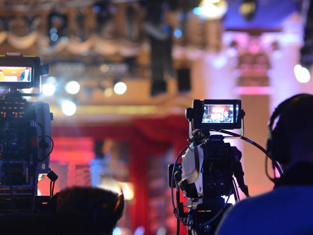 Video Production in Kampala Uganda. Emages Photo Studio Uganda. Emages Photo Studio, Leading Photography And Video Company in Uganda, Producers of Quality Videos And Photos in Kampala Uganda, East Africa. ugabox.com