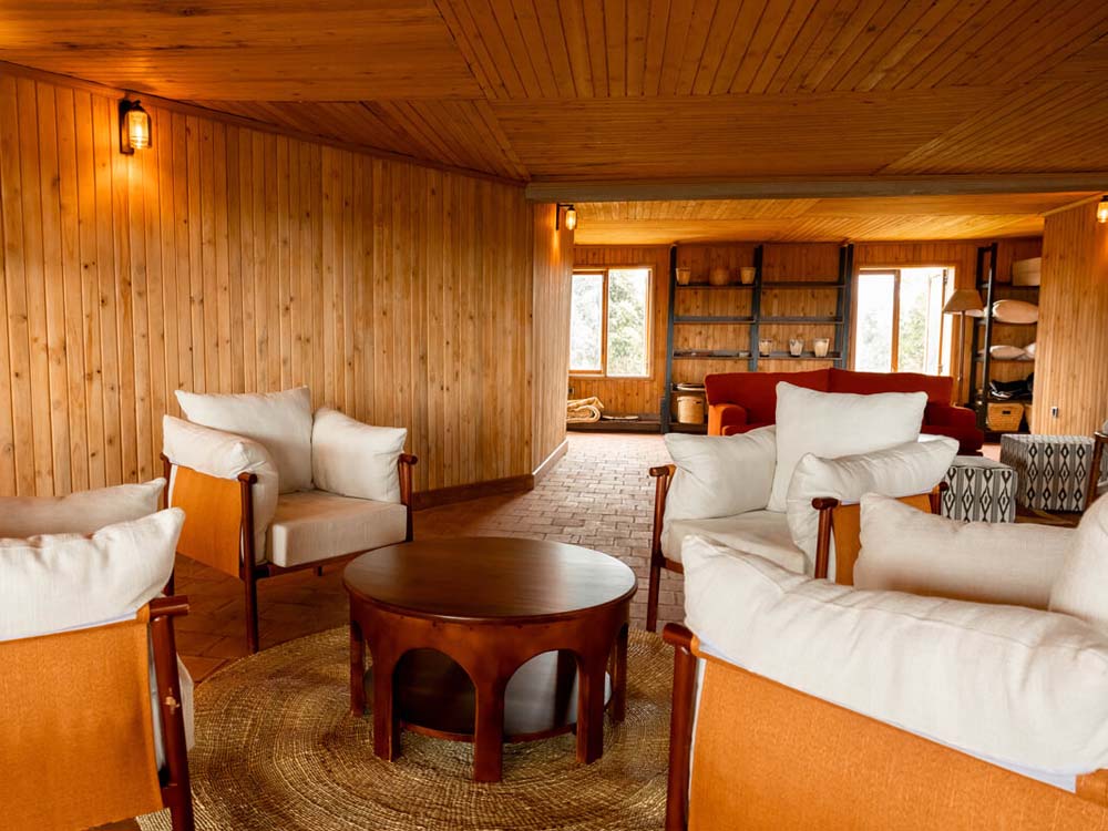 Ruzogo Safari Lodge Ruhija in Bwindi Impenetrable National Park. Luxury Tourist Hotel/Accommodation In Uganda. Ugabox.com