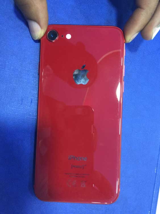 Apple iPhone 8 64GB for Sale in Kampala Uganda, Price Ugx 580,000, Used smart phones in good condition in Uganda, Ugabox 