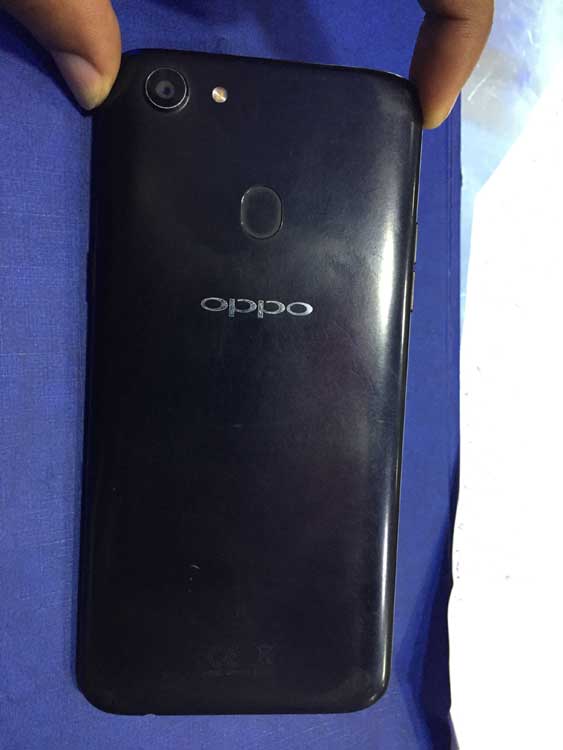 Oppo F5 32GB for Sale in Kampala Uganda, Price Ugx 550,000, Used smart phones in good condition in Uganda, Ugabox 