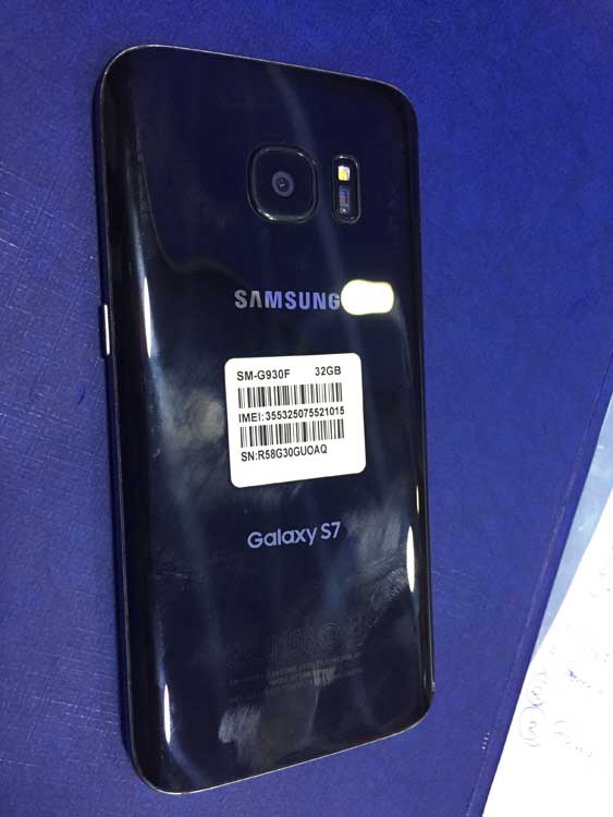 Samsung Galaxy S7 32GB for Sale in Kampala Uganda, Price Ugx 550,000, Used smart phones in good condition in Uganda, Ugabox 
